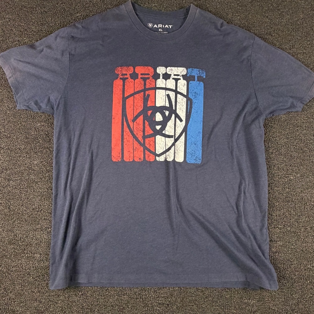 Ariat T-Shirt Mens XL Patriotic Gas Cylinder Shield Logo Navy Blue EUC